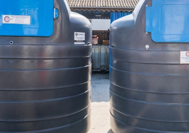 2 500 és 5 000 literes duplafalú AdBlue-tartály – igény szerint fűtéssel